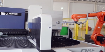 數控折彎中心:現代鈑金加工的智能核心與選購指南